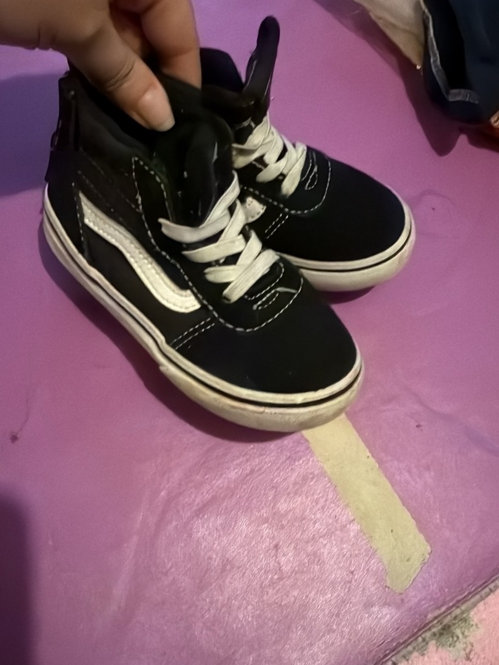 Black Vans